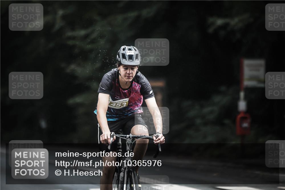 13.09.2026 - Stadtparktriathlon H.Heesch http://msf.ph/oto/10365976 13.09.2026 13:14:30 Radfahren 1202, 1283, 1341, 1414, 1453 meine-sportfotos.de