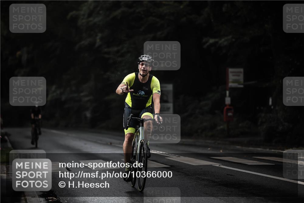 13.09.2026 - Stadtparktriathlon H.Heesch http://msf.ph/oto/10366000 13.09.2026 12:00:39 Radfahren 829, 838, 866, 870 meine-sportfotos.de