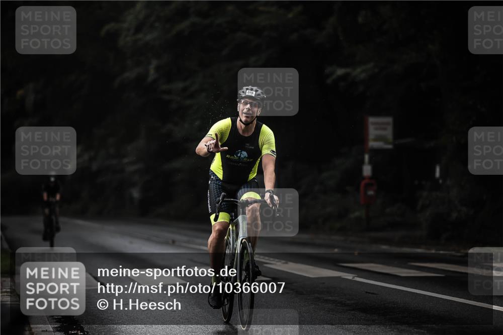 13.09.2026 - Stadtparktriathlon H.Heesch http://msf.ph/oto/10366007 13.09.2026 12:00:39 Radfahren 829, 838, 866, 870 meine-sportfotos.de