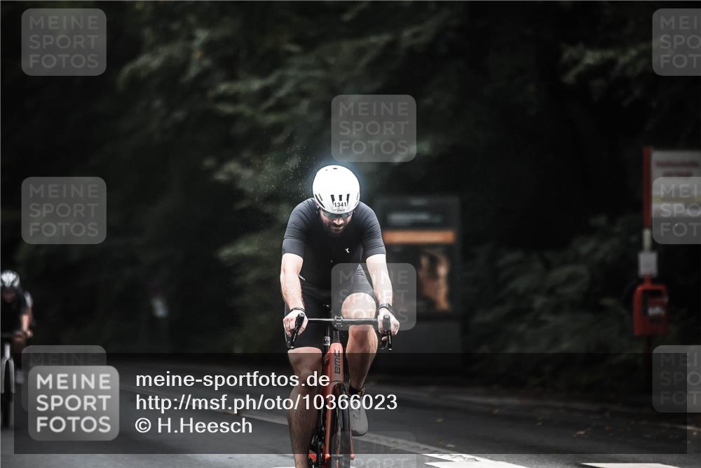 13.09.2026 - Stadtparktriathlon H.Heesch http://msf.ph/oto/10366023 13.09.2026 13:14:33 Radfahren 1202, 1283, 1341, 1435, 1453, 1464 meine-sportfotos.de