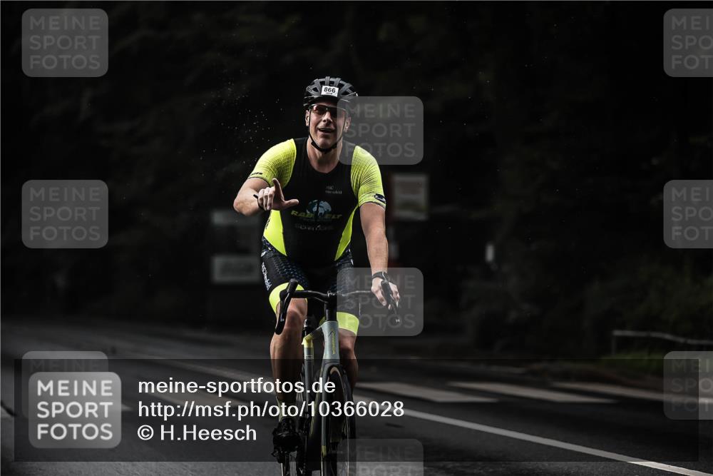 13.09.2026 - Stadtparktriathlon H.Heesch http://msf.ph/oto/10366028 13.09.2026 12:00:40 Radfahren 829, 838, 866, 870 meine-sportfotos.de