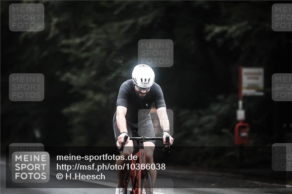 13.09.2026 - Stadtparktriathlon H.Heesch http://msf.ph/oto/10366038 13.09.2026 13:14:34 Radfahren 1283, 1312, 1341, 1400, 1435, 1453, 1464 meine-sportfotos.de