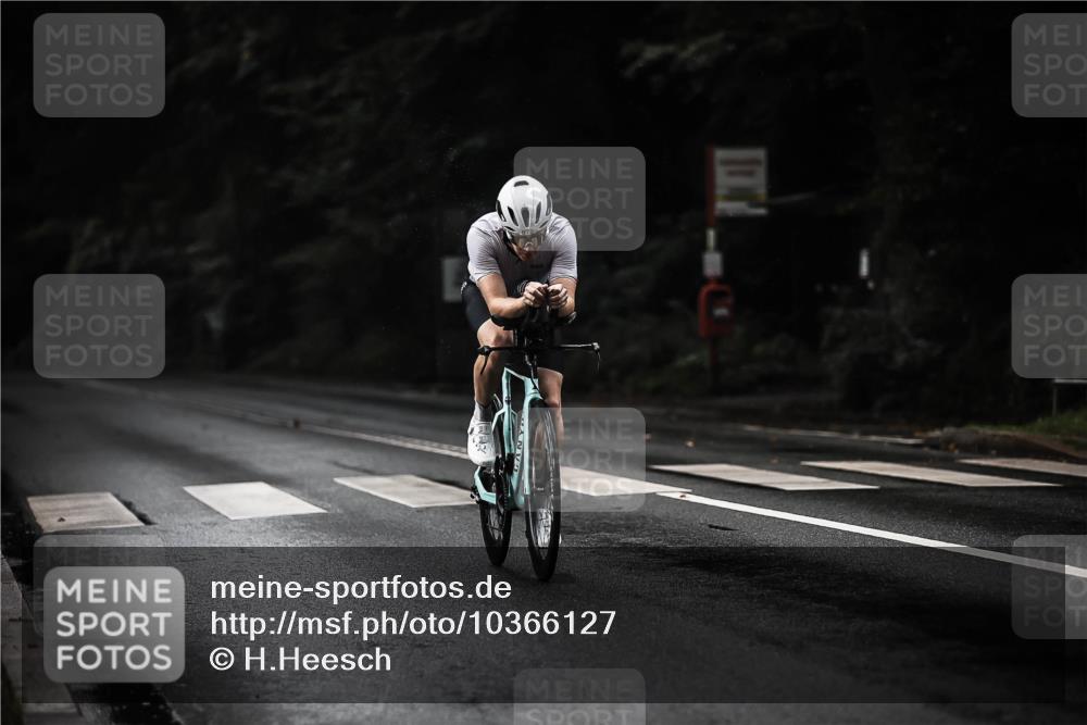 13.09.2026 - Stadtparktriathlon H.Heesch http://msf.ph/oto/10366127 13.09.2026 12:00:44 Radfahren 838, 866, 870 meine-sportfotos.de