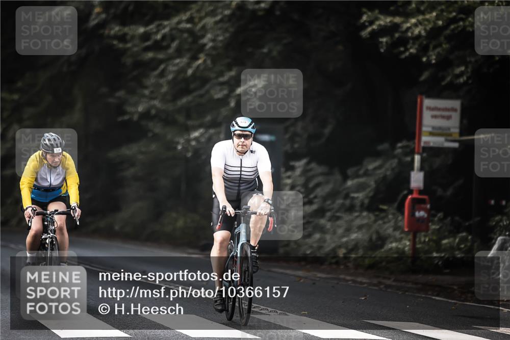 13.09.2026 - Stadtparktriathlon H.Heesch http://msf.ph/oto/10366157 13.09.2026 11:23:13 Radfahren 632, 678, 708, 728, 758, 800, 807 meine-sportfotos.de