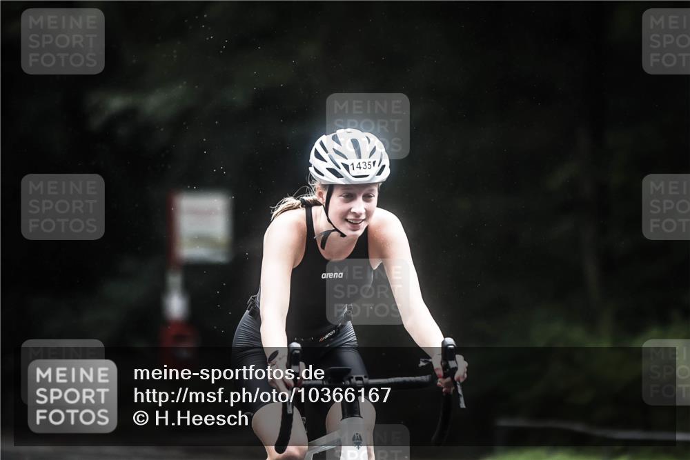 13.09.2026 - Stadtparktriathlon H.Heesch http://msf.ph/oto/10366167 13.09.2026 13:14:39 Radfahren 1283, 1312, 1341, 1360, 1391, 1400, 1410, 1435, 1464 meine-sportfotos.de