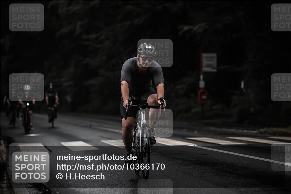 13.09.2026 - Stadtparktriathlon H.Heesch http://msf.ph/oto/10366170 13.09.2026 12:00:52 Radfahren 715, 852, 961, 1064 meine-sportfotos.de