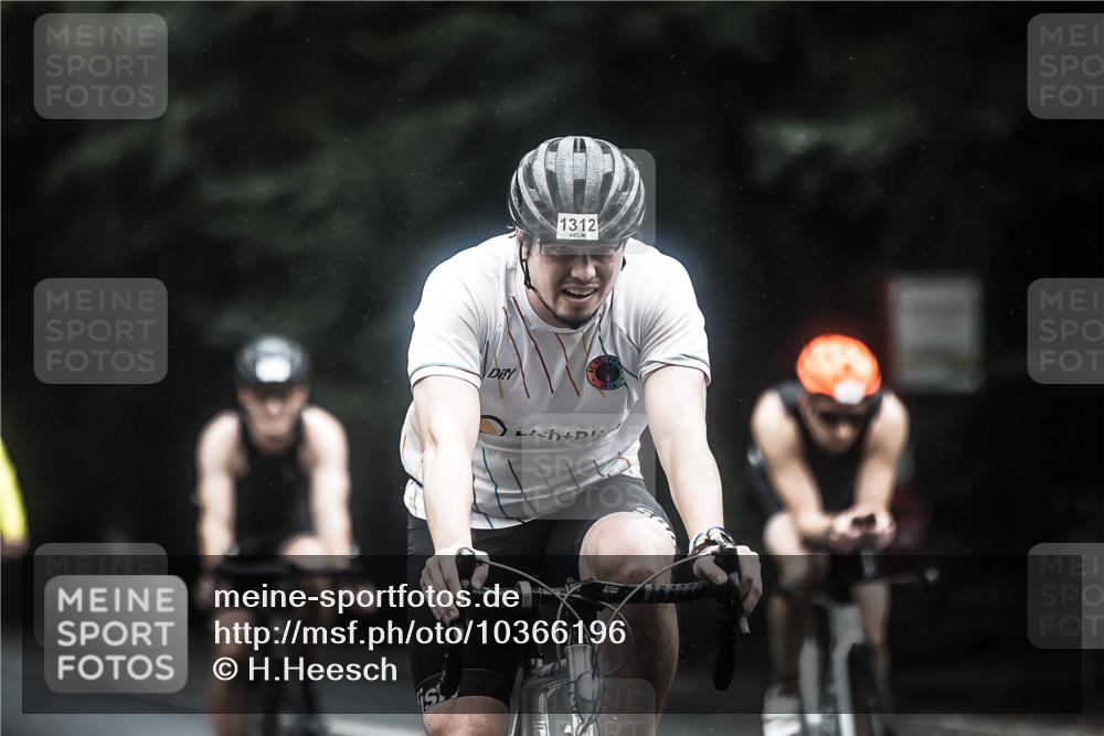 13.09.2026 - Stadtparktriathlon H.Heesch http://msf.ph/oto/10366196 13.09.2026 13:14:41 Radfahren 1283, 1312, 1360, 1391, 1400, 1410, 1435, 1464 meine-sportfotos.de