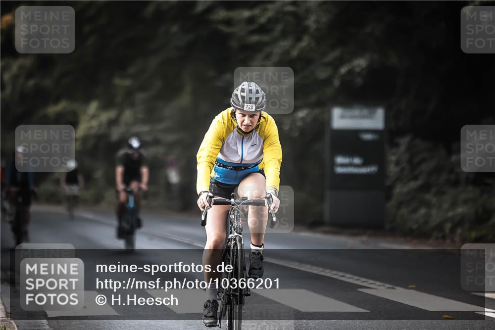 13.09.2026 - Stadtparktriathlon H.Heesch http://msf.ph/oto/10366201 13.09.2026 11:23:14 Radfahren 632, 678, 708, 728, 758, 800, 807 meine-sportfotos.de