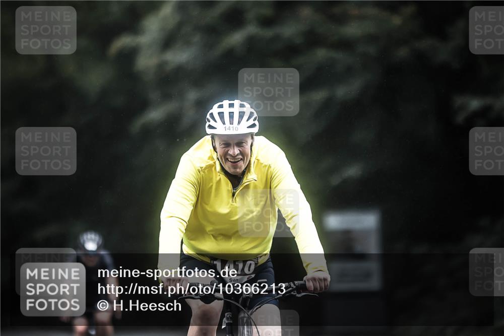 13.09.2026 - Stadtparktriathlon H.Heesch http://msf.ph/oto/10366213 13.09.2026 13:14:42 Radfahren 1283, 1312, 1360, 1391, 1400, 1410, 1435, 1464 meine-sportfotos.de