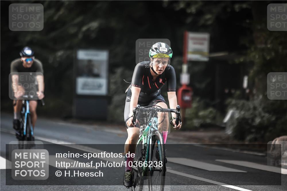 13.09.2026 - Stadtparktriathlon H.Heesch http://msf.ph/oto/10366238 13.09.2026 11:23:16 Radfahren 678, 708, 728, 750, 758, 800 meine-sportfotos.de