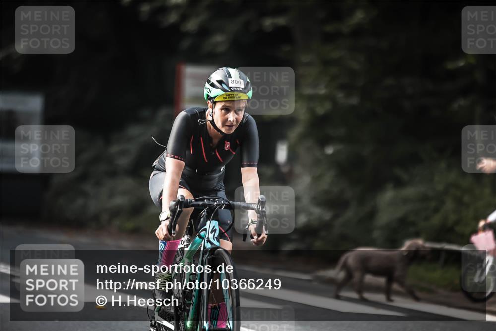 13.09.2026 - Stadtparktriathlon H.Heesch http://msf.ph/oto/10366249 13.09.2026 11:23:16 Radfahren 678, 708, 728, 750, 758, 800 meine-sportfotos.de