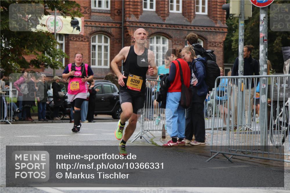 13.09.2026 - Kiel Lauf Markus Tischler http://msf.ph/oto/10366331 13.09.2026 12:10:26 Fleethörn 38, 8209, 2714, 300 meine-sportfotos.de