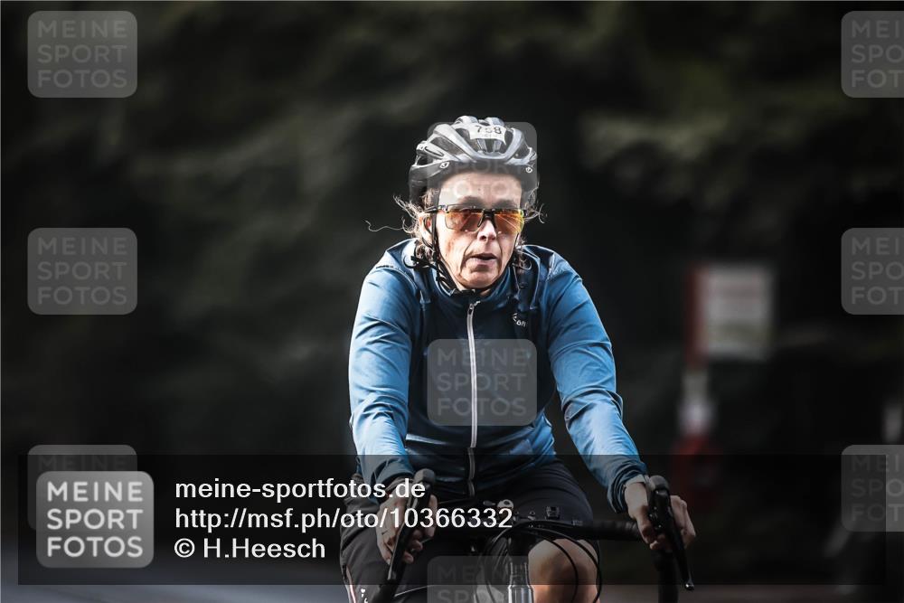 13.09.2026 - Stadtparktriathlon H.Heesch http://msf.ph/oto/10366332 13.09.2026 11:23:19 Radfahren 658, 678, 708, 728, 738, 743, 750, 758, 800 meine-sportfotos.de