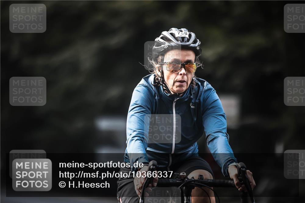 13.09.2026 - Stadtparktriathlon H.Heesch http://msf.ph/oto/10366337 13.09.2026 11:23:19 Radfahren 658, 678, 708, 728, 738, 743, 750, 758, 800 meine-sportfotos.de