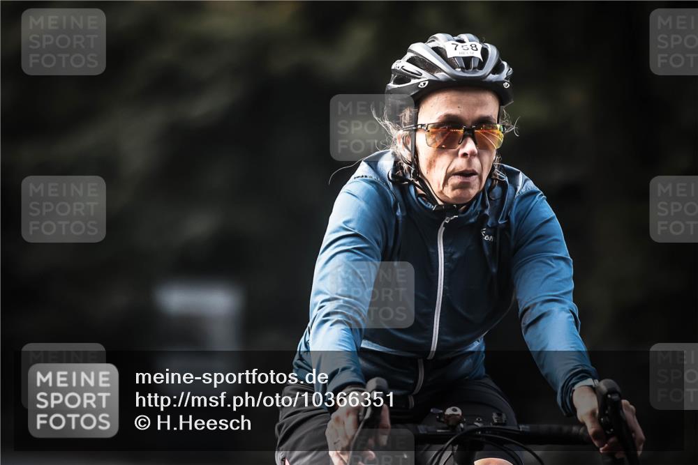 13.09.2026 - Stadtparktriathlon H.Heesch http://msf.ph/oto/10366351 13.09.2026 11:23:20 Radfahren 658, 678, 708, 728, 738, 743, 750, 758, 800 meine-sportfotos.de