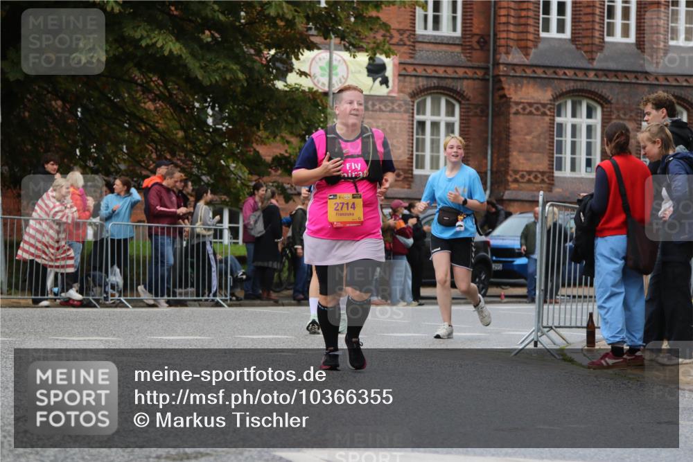 13.09.2026 - Kiel Lauf Markus Tischler http://msf.ph/oto/10366355 13.09.2026 12:10:29 Fleethörn 38, 2714, 295 meine-sportfotos.de