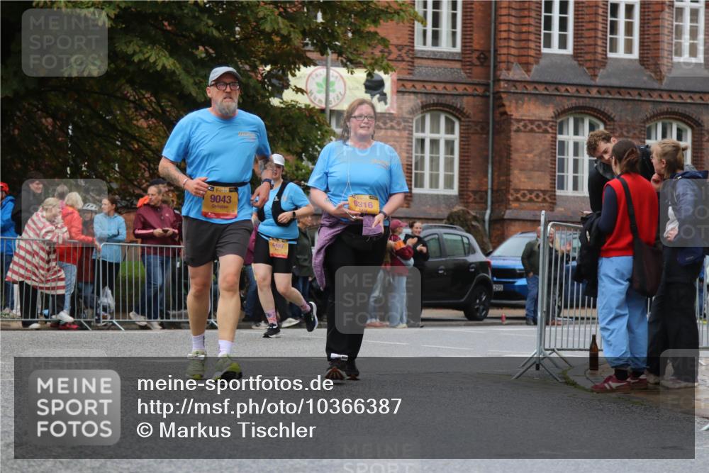 13.09.2026 - Kiel Lauf Markus Tischler http://msf.ph/oto/10366387 13.09.2026 12:10:34 Fleethörn 1, 3, 9043, 4487, 614, 6316, 295 meine-sportfotos.de