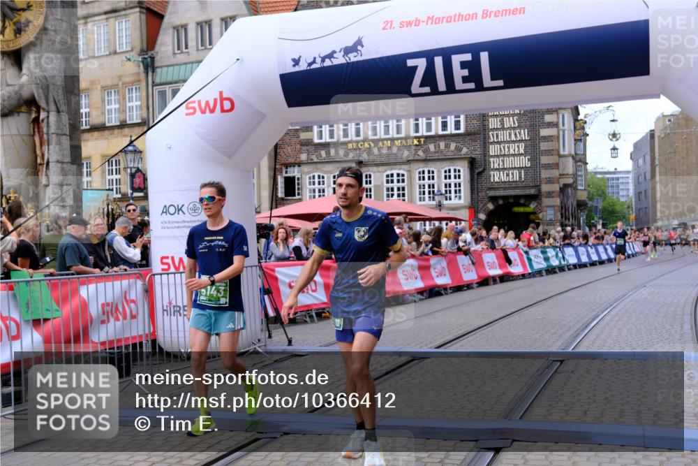 13.09.2026 - 21. swb-Marathon Bremen Tim E. http://msf.ph/oto/10366412 13.09.2026 13:04:04 Ziel 1090, 1587, 2889, 3500, 5024, 5143, 5719, 6973, 8096, 9642 meine-sportfotos.de