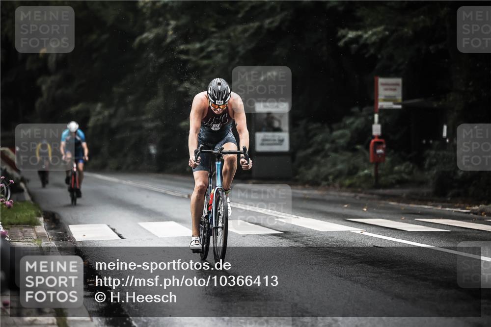 13.09.2026 - Stadtparktriathlon H.Heesch http://msf.ph/oto/10366413 13.09.2026 12:01:06 Radfahren 841, 885, 907, 928 meine-sportfotos.de