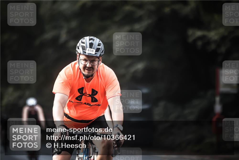 13.09.2026 - Stadtparktriathlon H.Heesch http://msf.ph/oto/10366421 13.09.2026 11:23:23 Radfahren 658, 708, 714, 738, 743, 750, 758, 773, 790 meine-sportfotos.de
