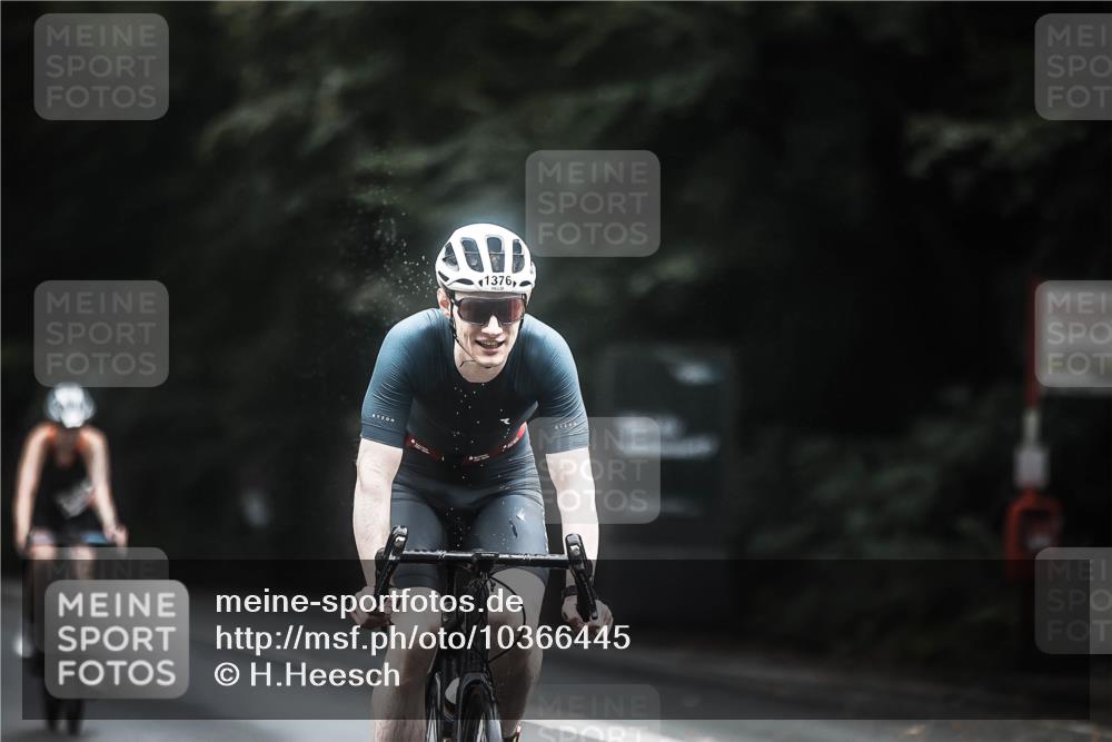 13.09.2026 - Stadtparktriathlon H.Heesch http://msf.ph/oto/10366445 13.09.2026 13:15:20 Radfahren 1304, 1310, 1317, 1376, 1381 meine-sportfotos.de