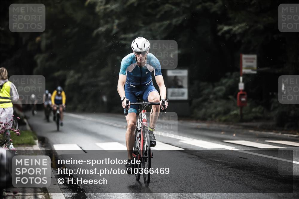 13.09.2026 - Stadtparktriathlon H.Heesch http://msf.ph/oto/10366469 13.09.2026 12:01:09 Radfahren 728, 874, 885, 907, 928 meine-sportfotos.de