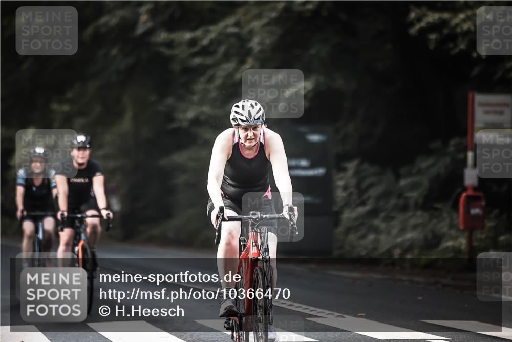 13.09.2026 - Stadtparktriathlon H.Heesch http://msf.ph/oto/10366470 13.09.2026 11:23:25 Radfahren 658, 714, 738, 743, 750, 758, 773, 790 meine-sportfotos.de