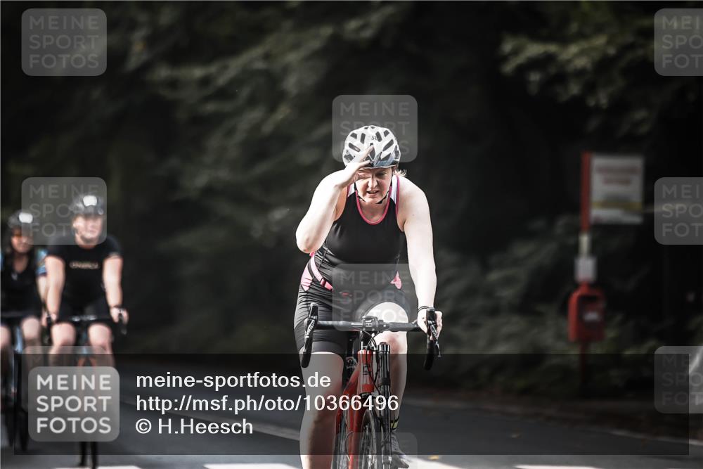13.09.2026 - Stadtparktriathlon H.Heesch http://msf.ph/oto/10366496 13.09.2026 11:23:25 Radfahren 658, 714, 738, 743, 750, 758, 773, 790 meine-sportfotos.de