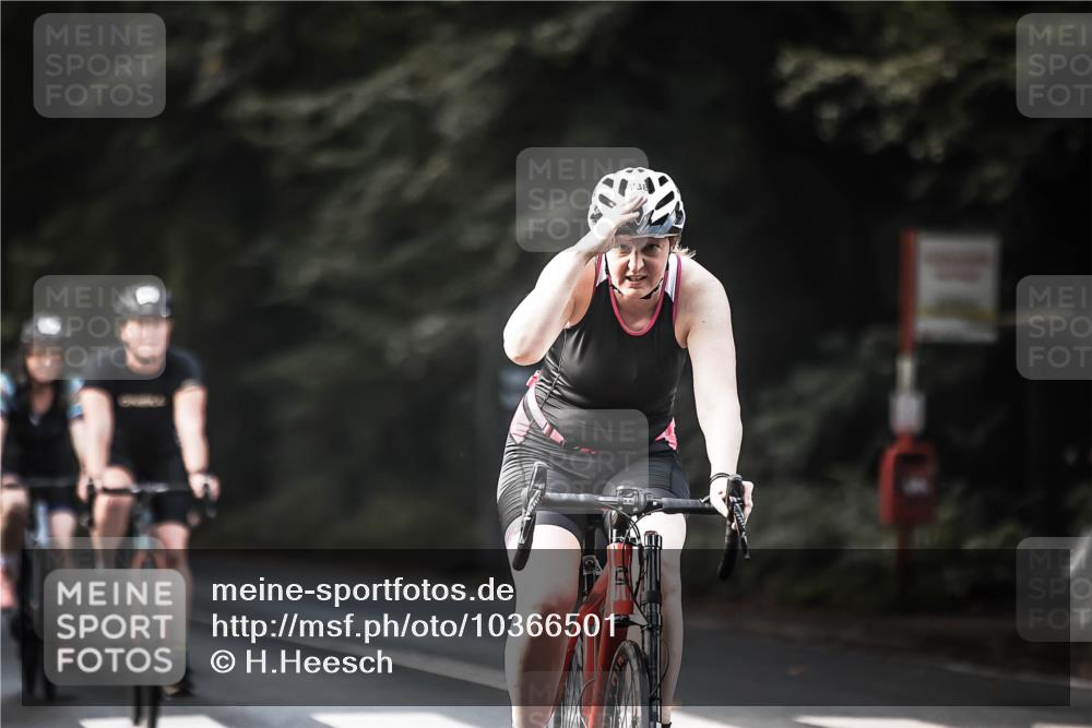 13.09.2026 - Stadtparktriathlon H.Heesch http://msf.ph/oto/10366501 13.09.2026 11:23:25 Radfahren 658, 714, 738, 743, 750, 758, 773, 790 meine-sportfotos.de