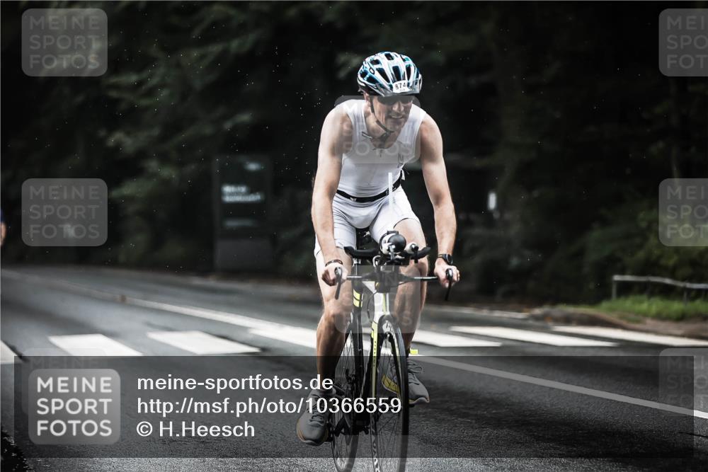 13.09.2026 - Stadtparktriathlon H.Heesch http://msf.ph/oto/10366559 13.09.2026 12:01:14 Radfahren 728, 835, 874, 907, 1006, 1050 meine-sportfotos.de