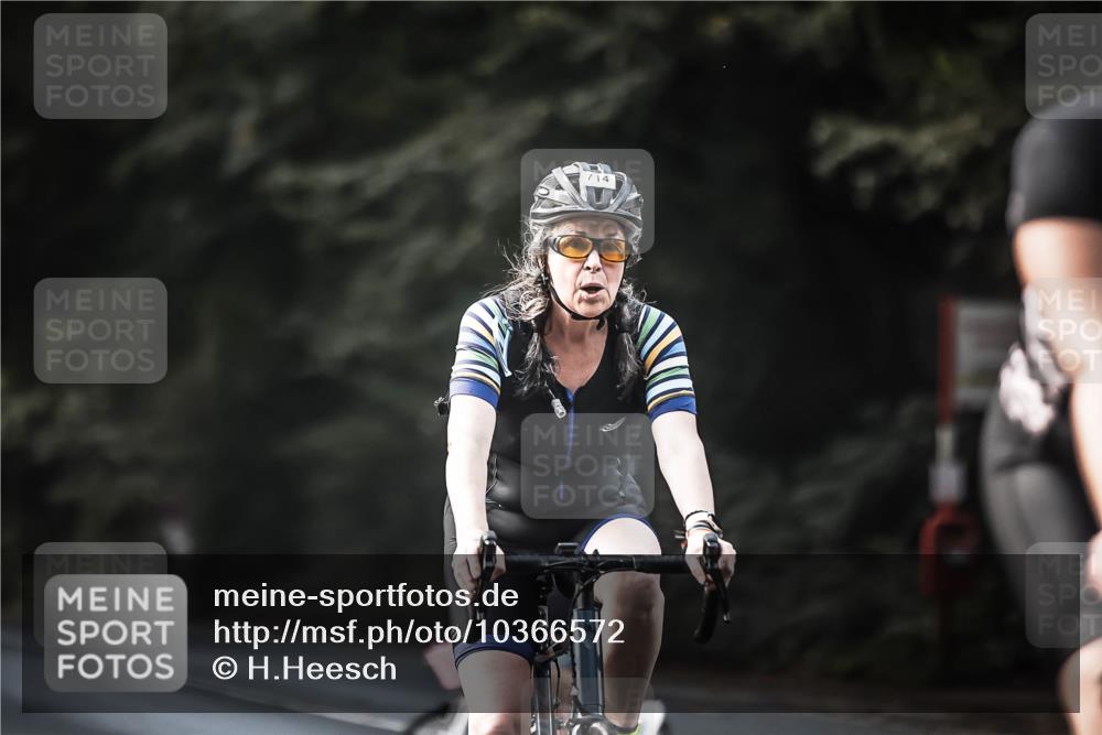 13.09.2026 - Stadtparktriathlon H.Heesch http://msf.ph/oto/10366572 13.09.2026 11:23:28 Radfahren 658, 679, 714, 738, 743, 750, 773, 790, 802 meine-sportfotos.de