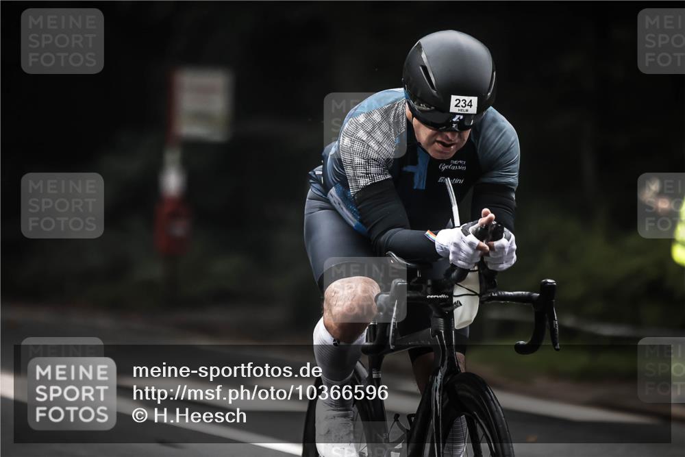 13.09.2026 - Stadtparktriathlon H.Heesch http://msf.ph/oto/10366596 13.09.2026 10:14:18 Radfahren 220, 234, 299, 320 meine-sportfotos.de