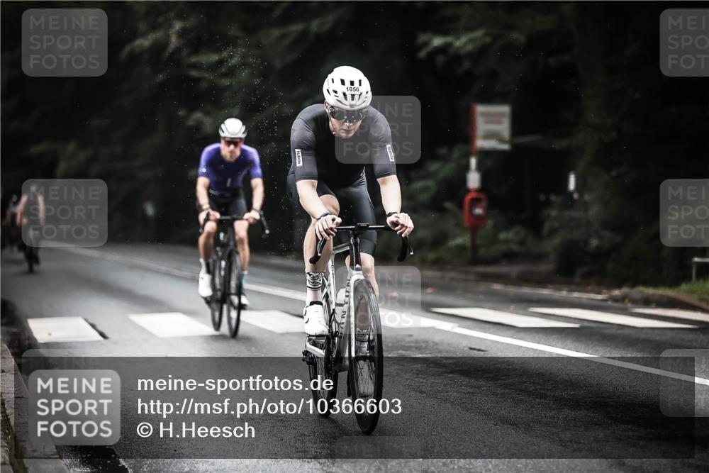 13.09.2026 - Stadtparktriathlon H.Heesch http://msf.ph/oto/10366603 13.09.2026 12:01:16 Radfahren 728, 835, 861, 874, 995, 1006, 1050 meine-sportfotos.de