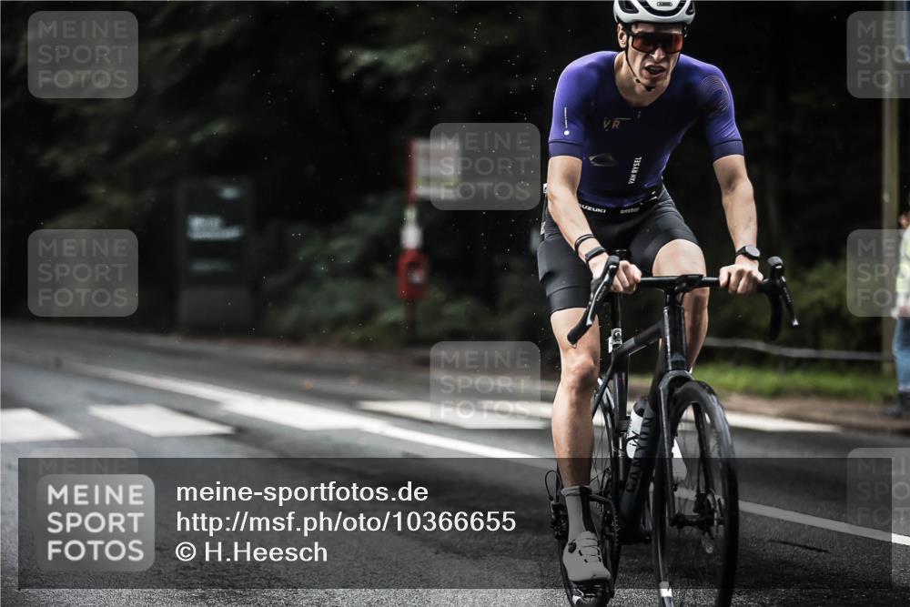 13.09.2026 - Stadtparktriathlon H.Heesch http://msf.ph/oto/10366655 13.09.2026 12:01:18 Radfahren 728, 835, 861, 874, 939, 995, 1006, 1027, 1050 meine-sportfotos.de