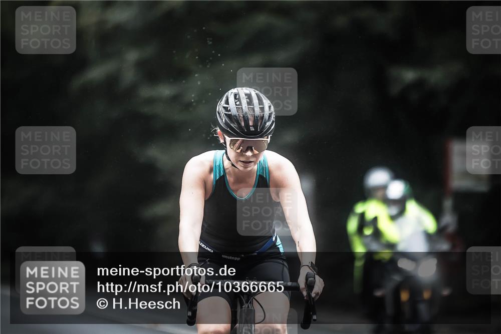 13.09.2026 - Stadtparktriathlon H.Heesch http://msf.ph/oto/10366665 13.09.2026 13:15:40 Radfahren 1219, 1244, 1379, 1423, 1466 meine-sportfotos.de