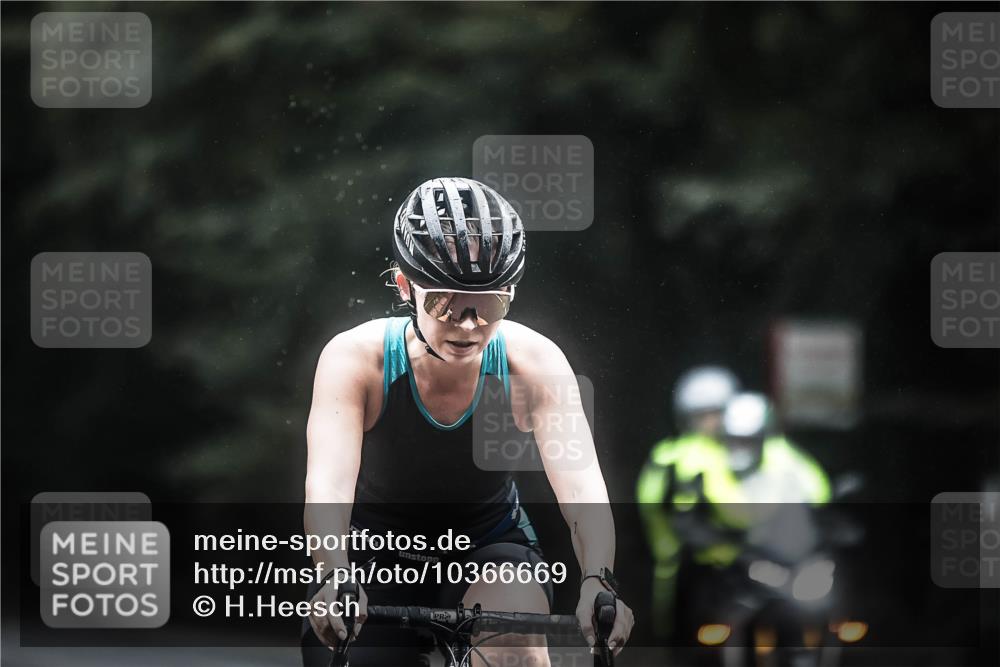 13.09.2026 - Stadtparktriathlon H.Heesch http://msf.ph/oto/10366669 13.09.2026 13:15:40 Radfahren 1219, 1244, 1379, 1423, 1466 meine-sportfotos.de