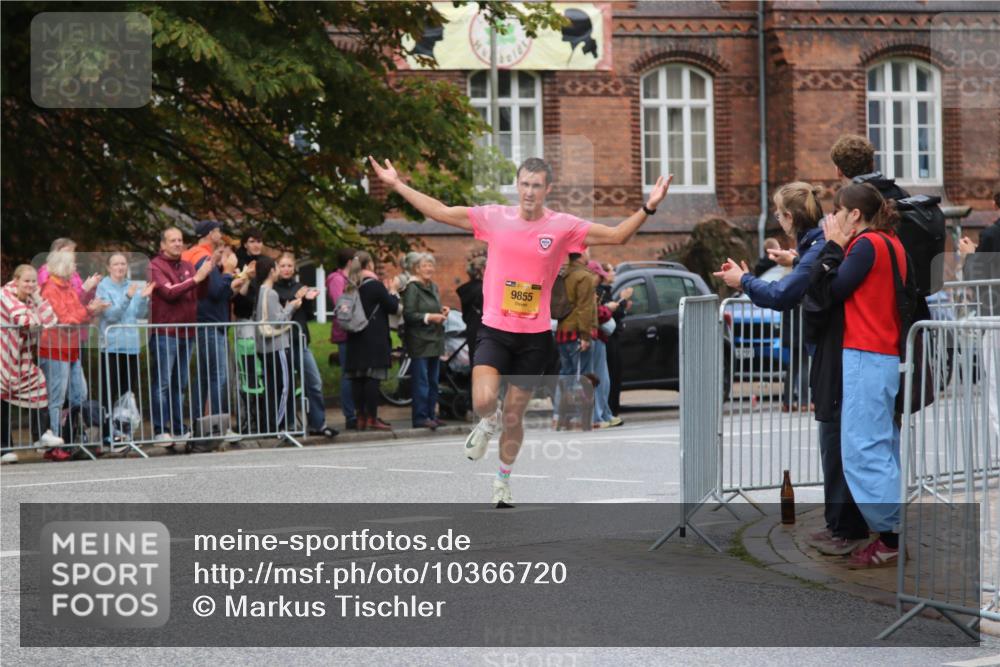 13.09.2026 - Kiel Lauf Markus Tischler http://msf.ph/oto/10366720 13.09.2026 12:13:41 Fleethörn 9855 meine-sportfotos.de