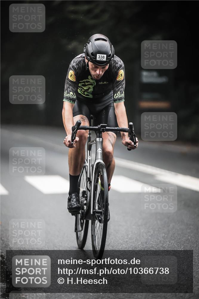 13.09.2026 - Stadtparktriathlon H.Heesch http://msf.ph/oto/10366738 13.09.2026 10:14:39 Radfahren 338 meine-sportfotos.de