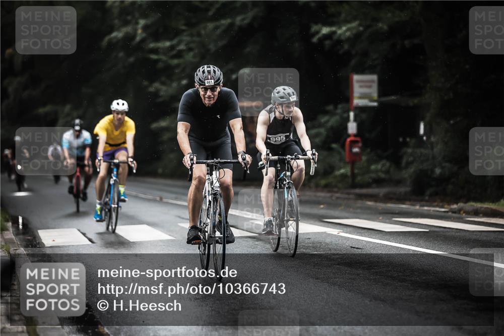 13.09.2026 - Stadtparktriathlon H.Heesch http://msf.ph/oto/10366743 13.09.2026 12:01:22 Radfahren 835, 861, 939, 966, 995, 1006, 1017, 1027, 1050 meine-sportfotos.de