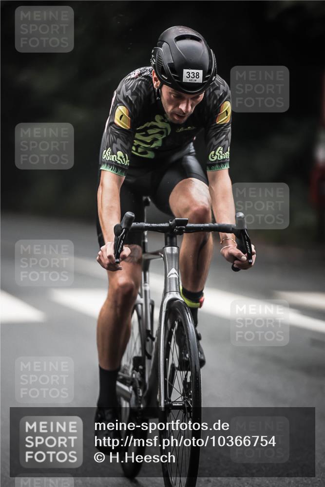 13.09.2026 - Stadtparktriathlon H.Heesch http://msf.ph/oto/10366754 13.09.2026 10:14:39 Radfahren 338 meine-sportfotos.de