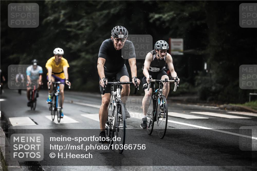 13.09.2026 - Stadtparktriathlon H.Heesch http://msf.ph/oto/10366756 13.09.2026 12:01:22 Radfahren 835, 861, 939, 966, 995, 1006, 1017, 1027, 1050 meine-sportfotos.de