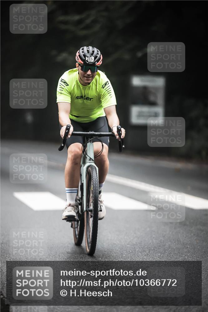 13.09.2026 - Stadtparktriathlon H.Heesch http://msf.ph/oto/10366772 13.09.2026 10:14:47 Radfahren 285, 314 meine-sportfotos.de