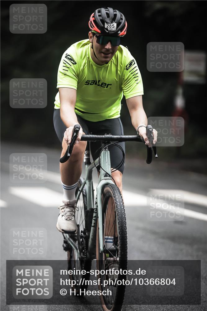 13.09.2026 - Stadtparktriathlon H.Heesch http://msf.ph/oto/10366804 13.09.2026 10:14:48 Radfahren 285, 314 meine-sportfotos.de