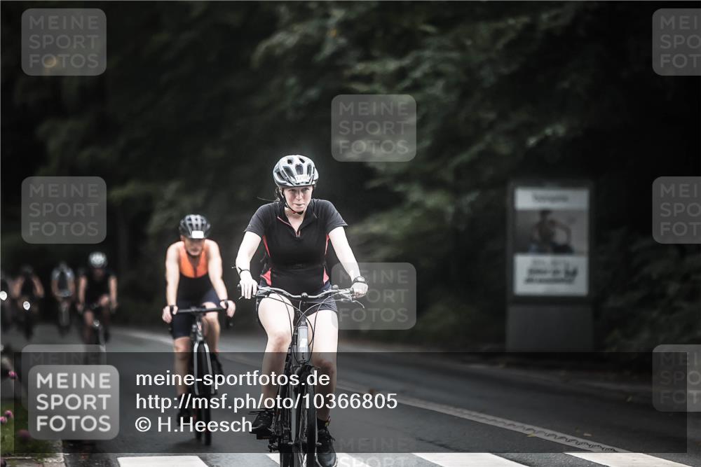13.09.2026 - Stadtparktriathlon H.Heesch http://msf.ph/oto/10366805 13.09.2026 13:16:07 Radfahren 1258, 1366, 1418, 1428, 1452 meine-sportfotos.de