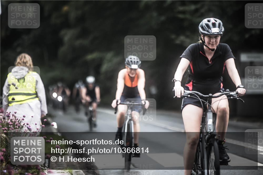 13.09.2026 - Stadtparktriathlon H.Heesch http://msf.ph/oto/10366814 13.09.2026 13:16:08 Radfahren 1258, 1366, 1418, 1428, 1452 meine-sportfotos.de