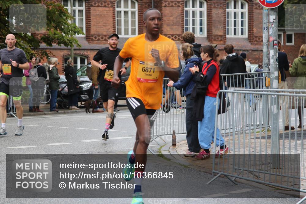 13.09.2026 - Kiel Lauf Markus Tischler http://msf.ph/oto/10366845 13.09.2026 12:13:59 Fleethörn 7870, 3970, 6871 meine-sportfotos.de