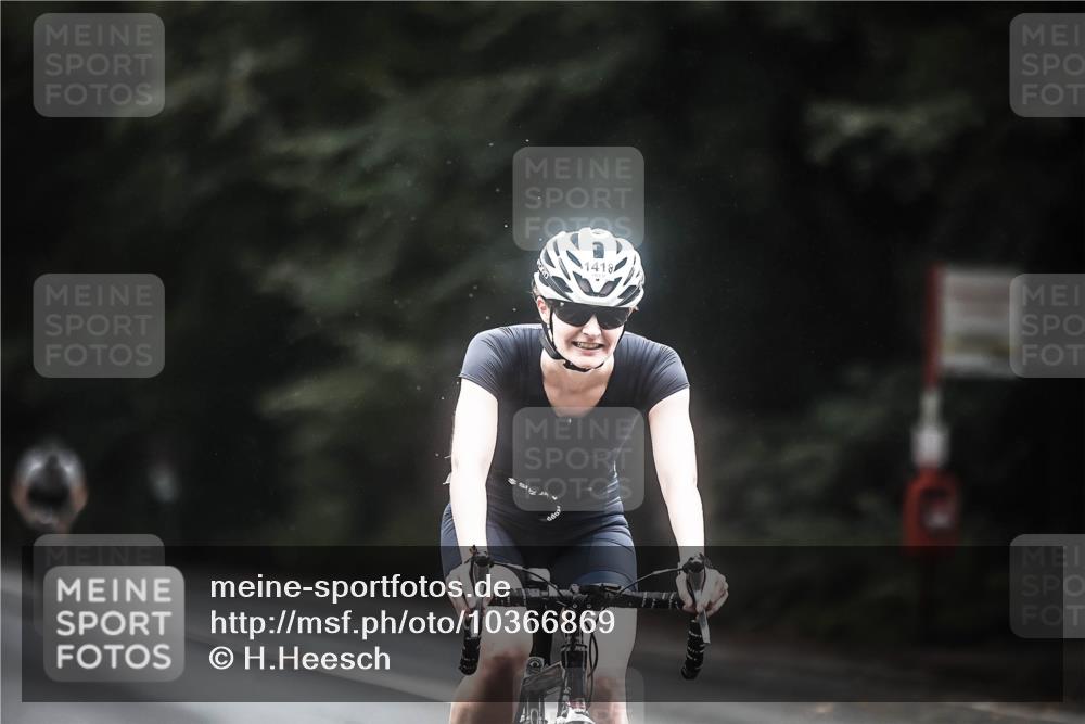13.09.2026 - Stadtparktriathlon H.Heesch http://msf.ph/oto/10366869 13.09.2026 13:16:11 Radfahren 1258, 1366, 1418, 1428, 1437, 1446, 1457 meine-sportfotos.de