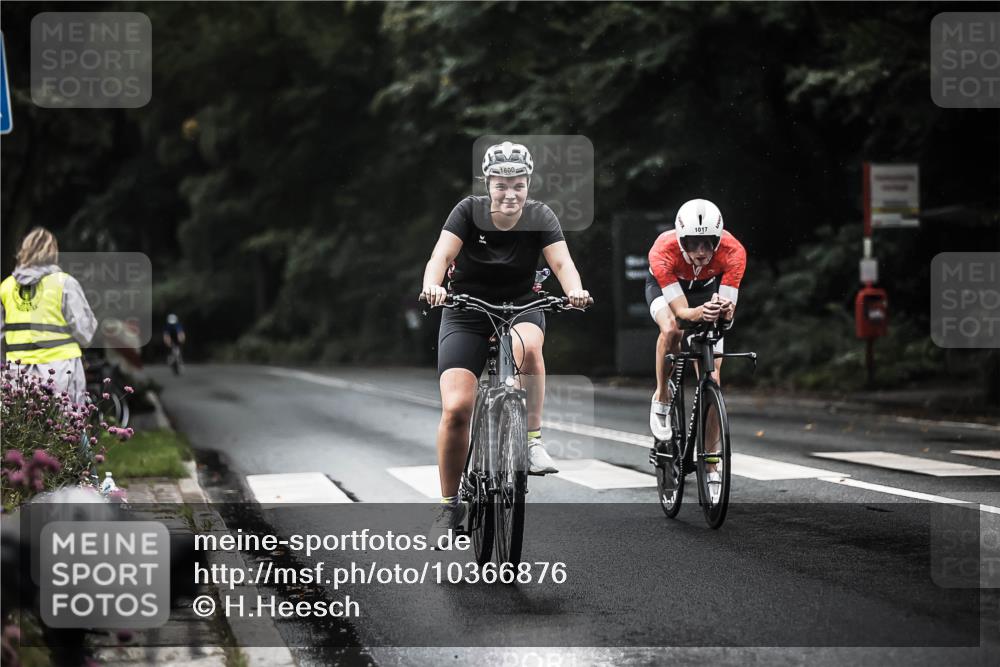 13.09.2026 - Stadtparktriathlon H.Heesch http://msf.ph/oto/10366876 13.09.2026 12:01:29 Radfahren 939, 966, 1017, 1027, 1800 meine-sportfotos.de