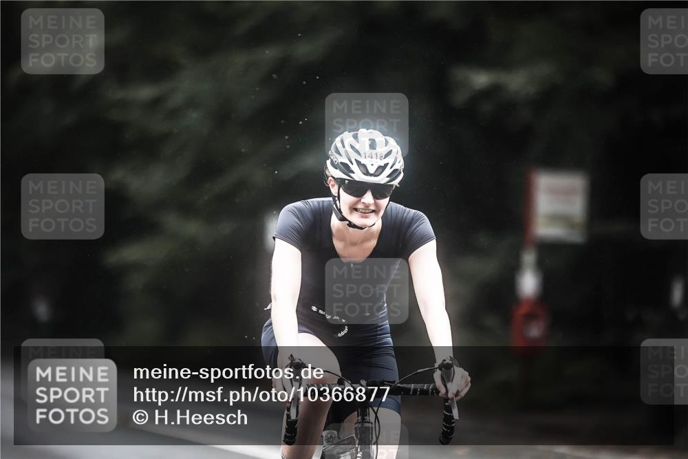 13.09.2026 - Stadtparktriathlon H.Heesch http://msf.ph/oto/10366877 13.09.2026 13:16:12 Radfahren 1258, 1264, 1383, 1418, 1428, 1437, 1446, 1457 meine-sportfotos.de