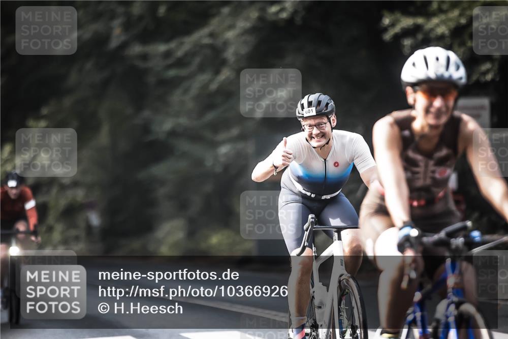 13.09.2026 - Stadtparktriathlon H.Heesch http://msf.ph/oto/10366926 13.09.2026 11:23:56 Radfahren 601, 677, 729, 744 meine-sportfotos.de